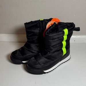 NEW winter snow boots shoes girls boys size 12 black neon sledding NWT warm